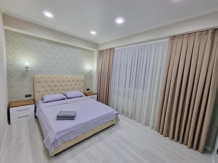 Grand Excelent New Ultra Central Apartments Chisinau Exterior foto
