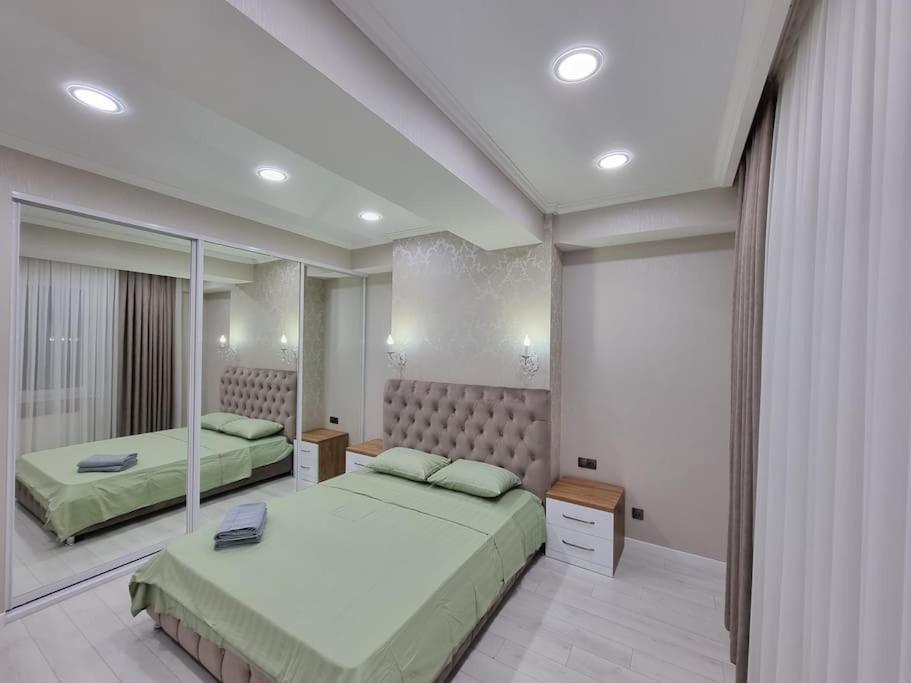Grand Excelent New Ultra Central Apartments Chisinau Exterior foto