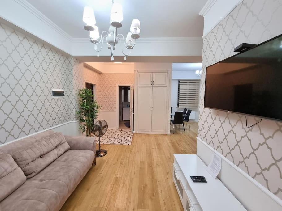 Grand Excelent New Ultra Central Apartments Chisinau Exterior foto