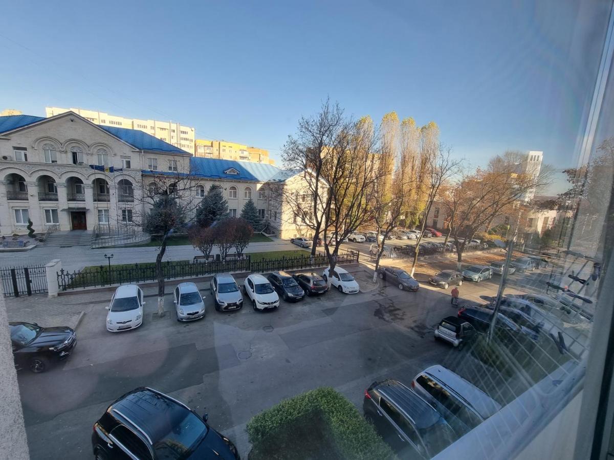 Grand Excelent New Ultra Central Apartments Chisinau Exterior foto